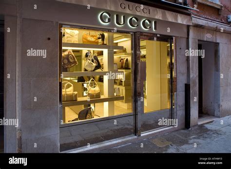 venice gucci outlet|Gucci italy outlet online.